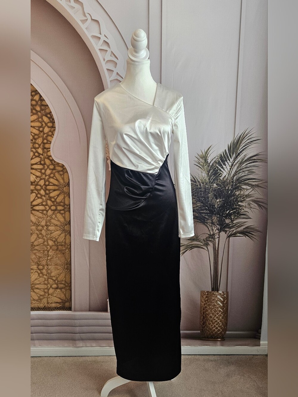 SHEIN White and Black Satin Maxi Dress